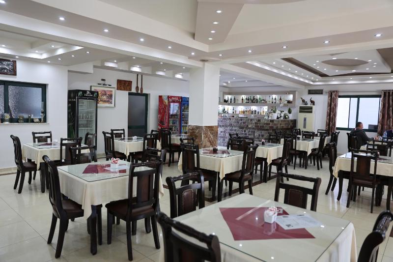 Hotel Kalaja - image 13