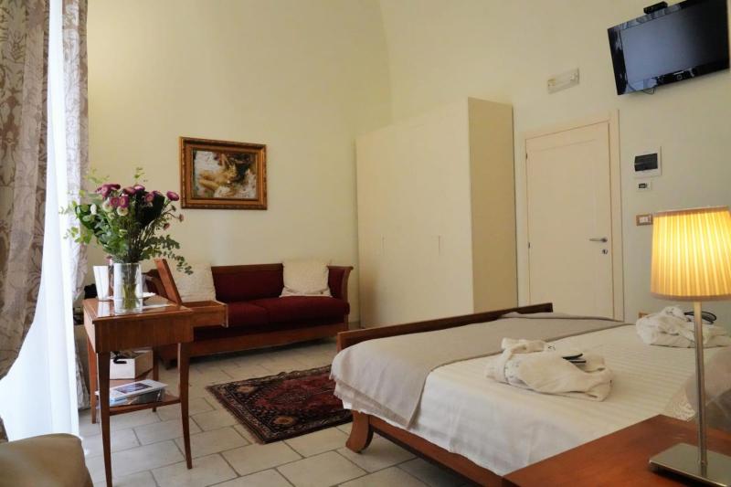 Superior Quadruple Room image 2
