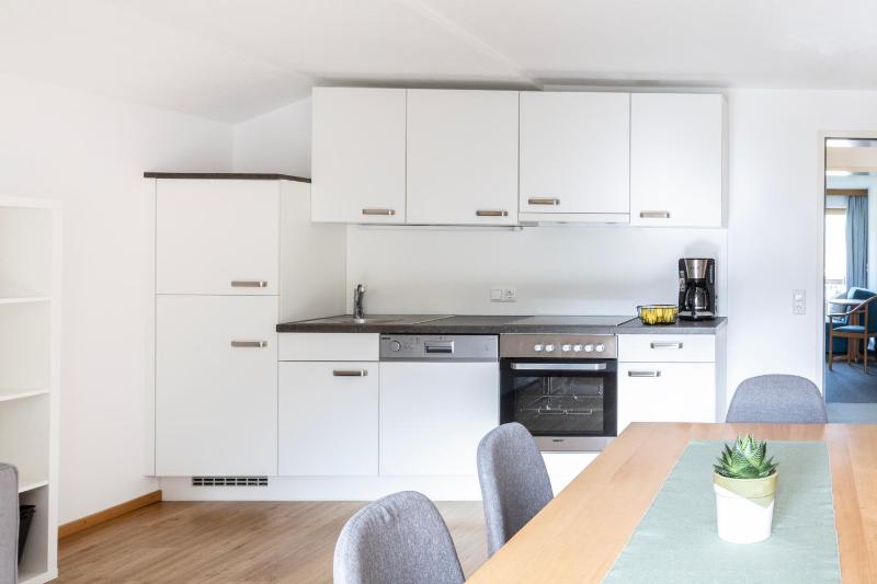 Three-Bedroom Apartment with 3 Bathroom and Mountain Views image 2
