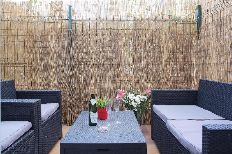 Double Room with Terrace image 4