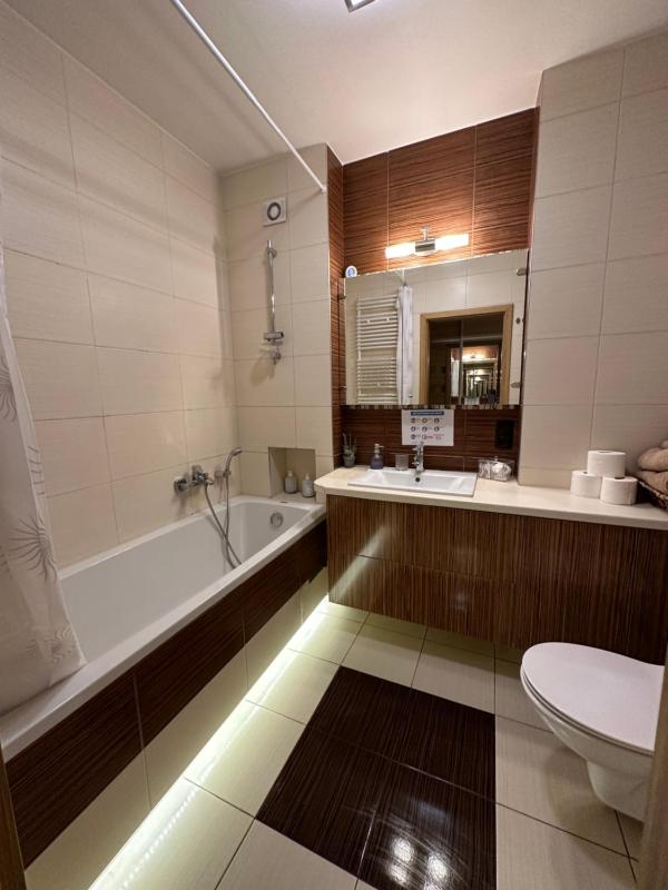 Apartment image 4