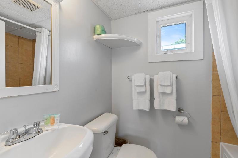 Double Room image 2