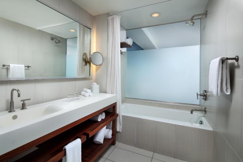 Wonderful King Room, Guest room, 1 King, Resort view image 2