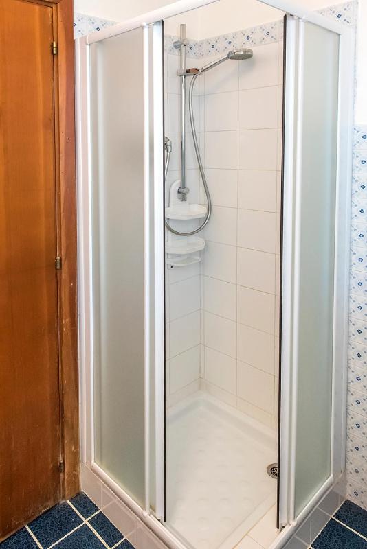 M261 - Marcelli trilocale ristrutturato con terrazzo vista mare pt - image 11