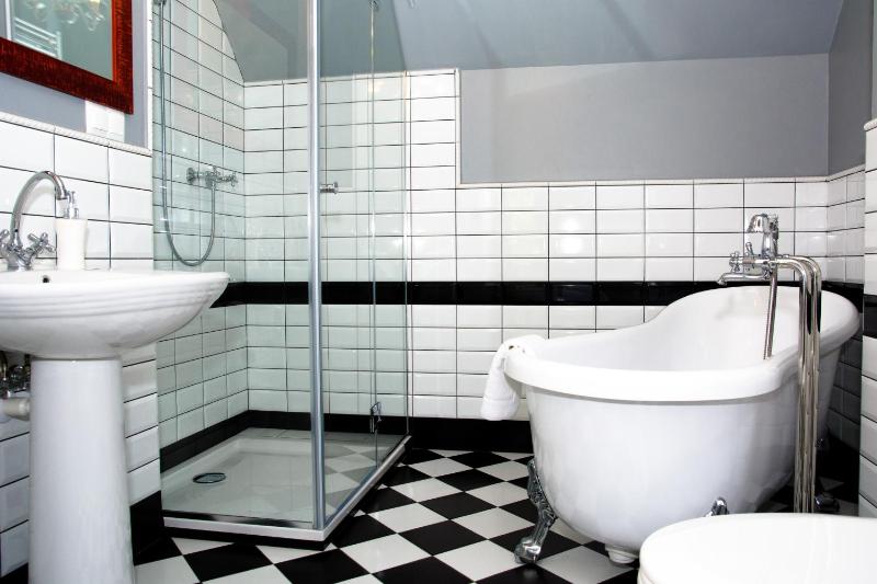 Apartamenty hoteLOVE z sauną - image 24