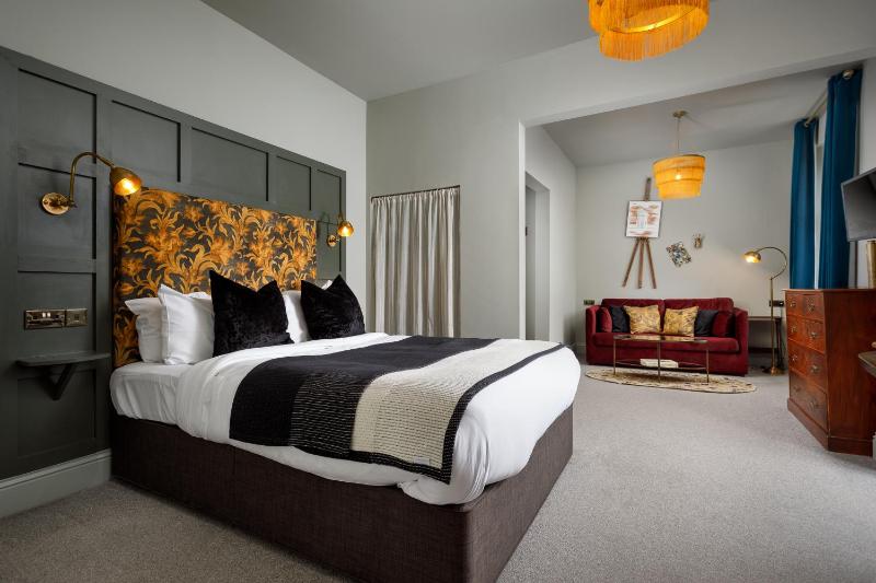 Suite with Sea View image 1