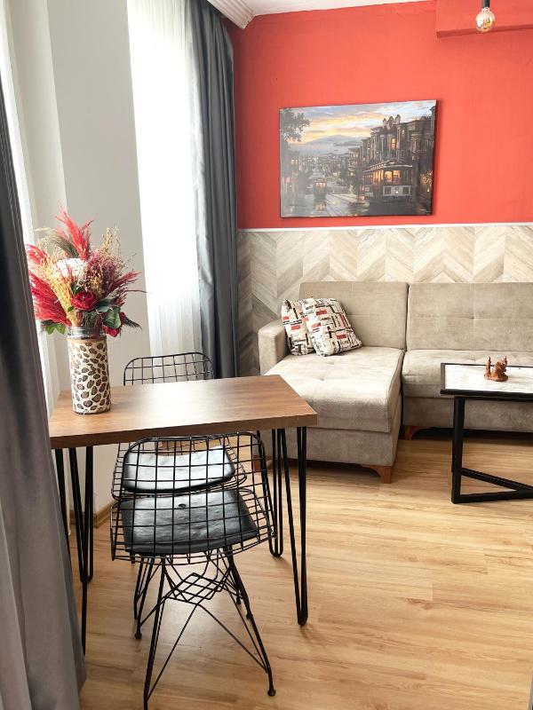 Standard Apartment image 3