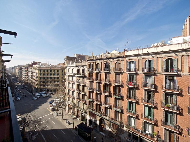 Suites4days Gaudi Eixample - image 7