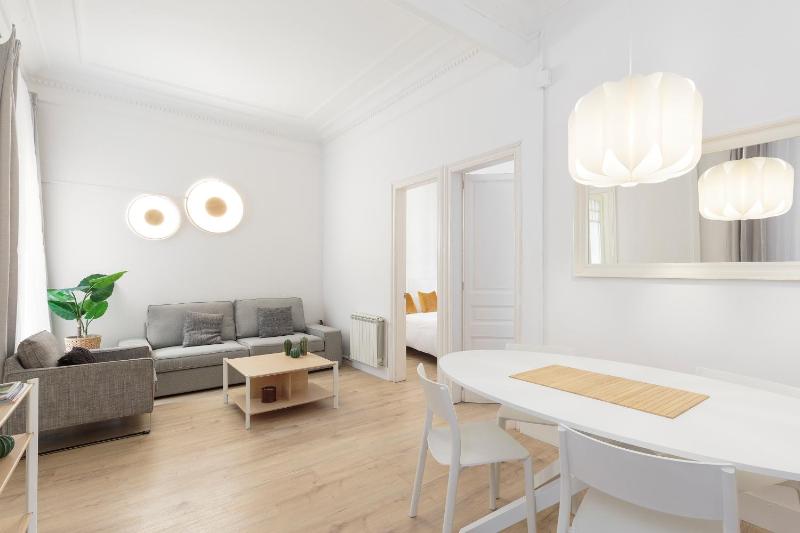Suites4days Gaudi Eixample - image 16