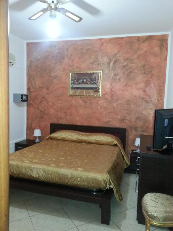 Double or Twin Room image 2