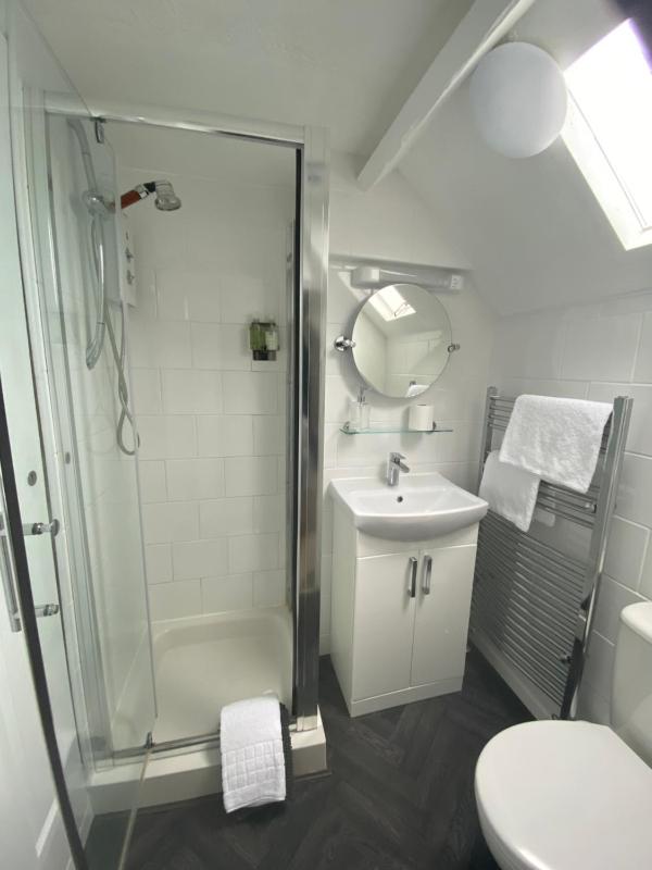 Deluxe Twin Room image 2
