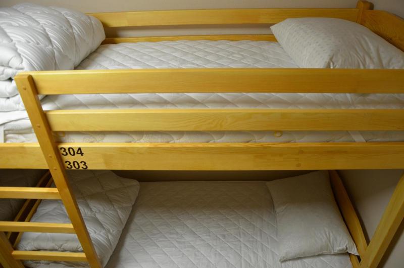 Mixed Dormitory Room image 4