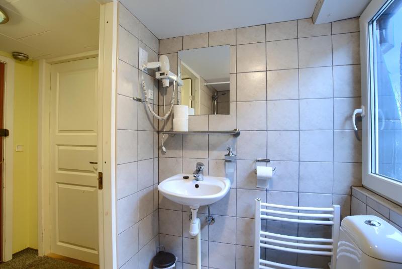 Quadruple Room with Private Bathroom - 2 separate rooms image 2