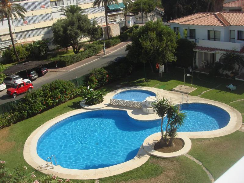 Apartamentos SOL y PLAYA Torremolinos - image 43