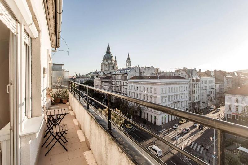 Basilica View Apartment with Balcony Images