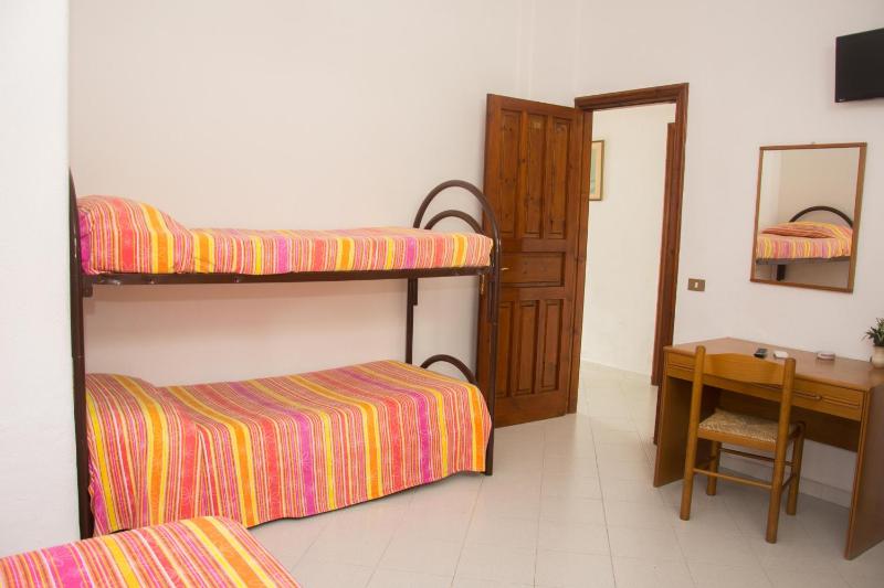 Hotel Villa Mena - image 36