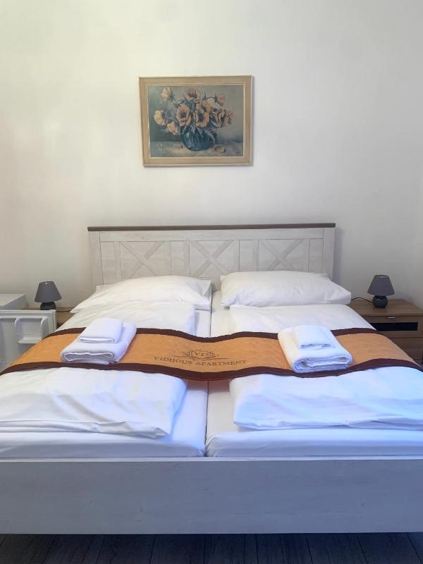 Double Room image 2