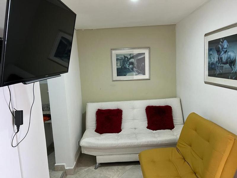 Apartamento Amoblado laureles estadio - image 16