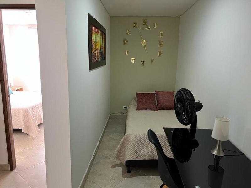 Apartamento Amoblado laureles estadio - image 12