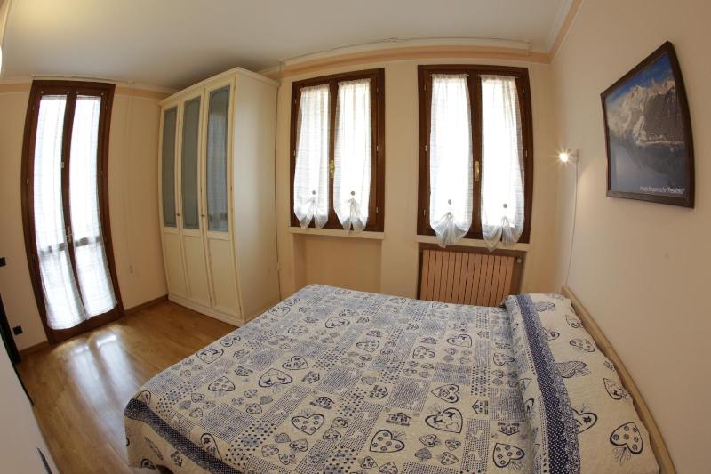 Central House Bergamo - image 14