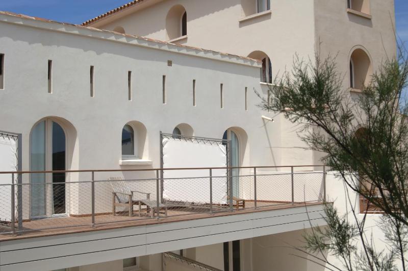 Double Room with Harbour View image 2