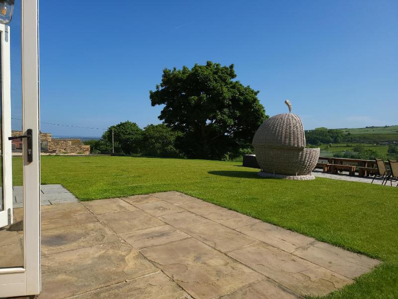 Top Hill Farm Cottage - image 8