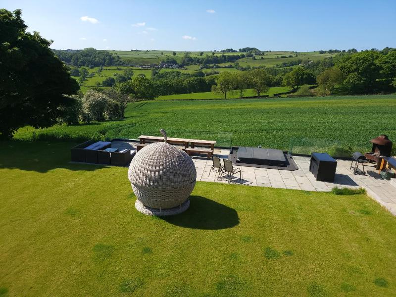 Top Hill Farm Cottage - image 20