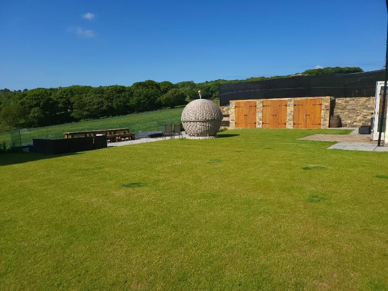 Top Hill Farm Cottage - image 27