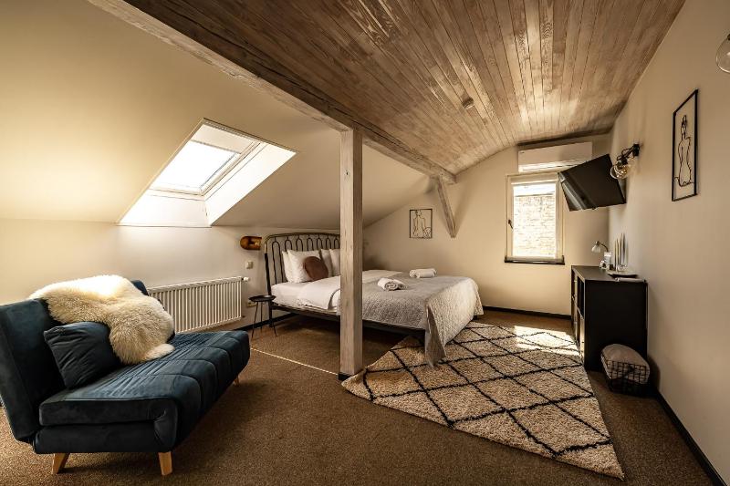 Mansard Double Room image 3