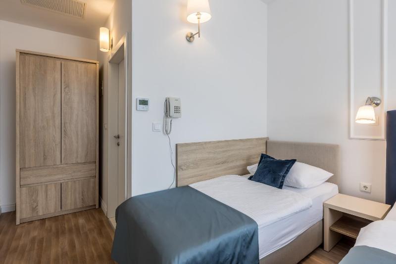 Triple Room image 4