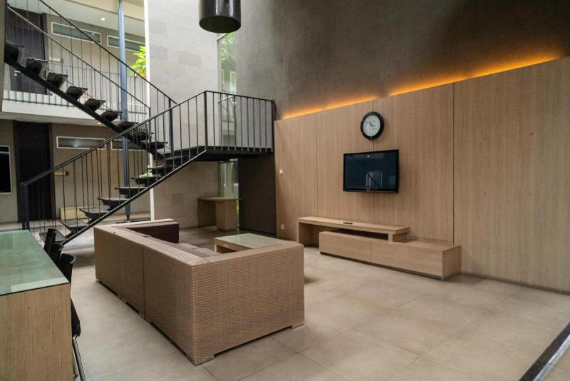 3J Home - image 4