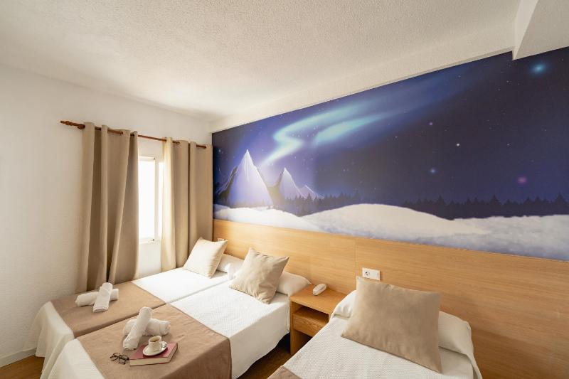Hotel BH Internacional - image 16