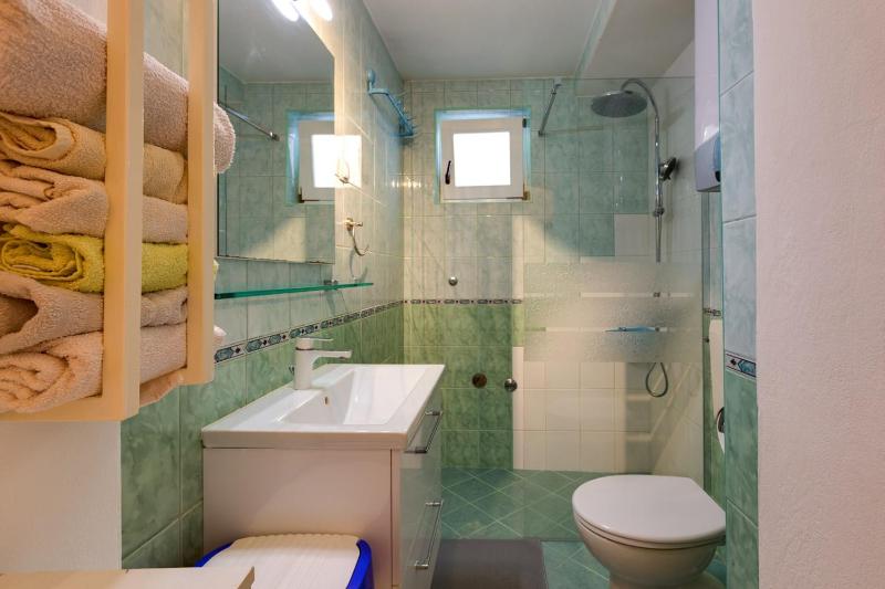 Apartments Valeria Mali Lošinj - image 9