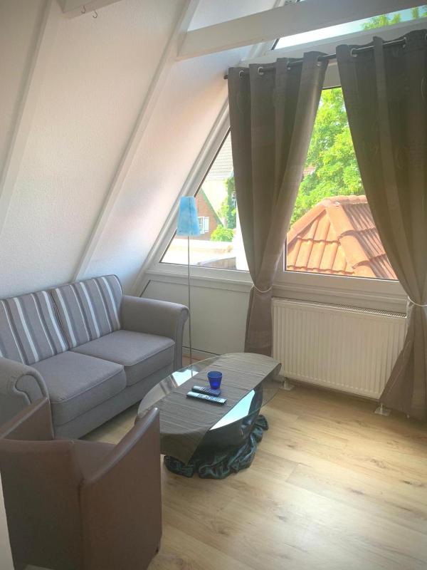 Double Room - neighbouring Building image 1