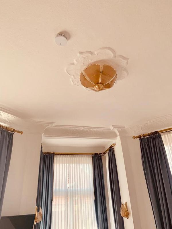 Double Room image 4