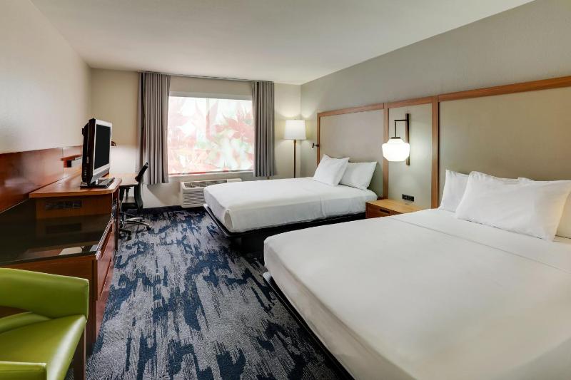 Double Room with Two Double Beds image 4