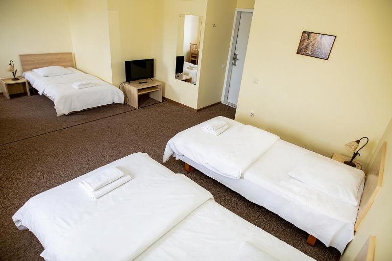 Triple Room image 3