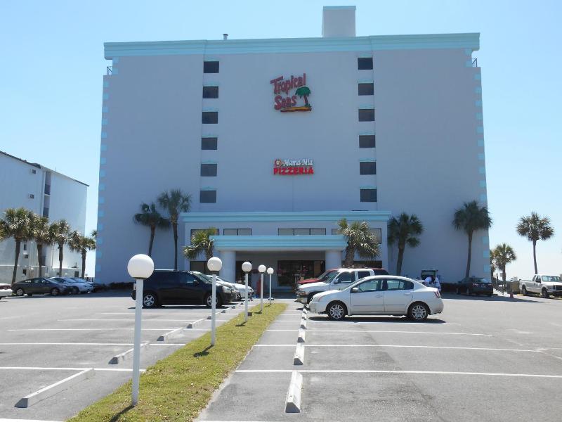 Tropical Seas Hotel - image 6