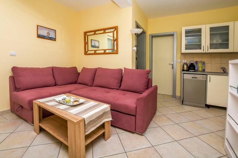 Apartments Villa J i M by the sea - image 38
