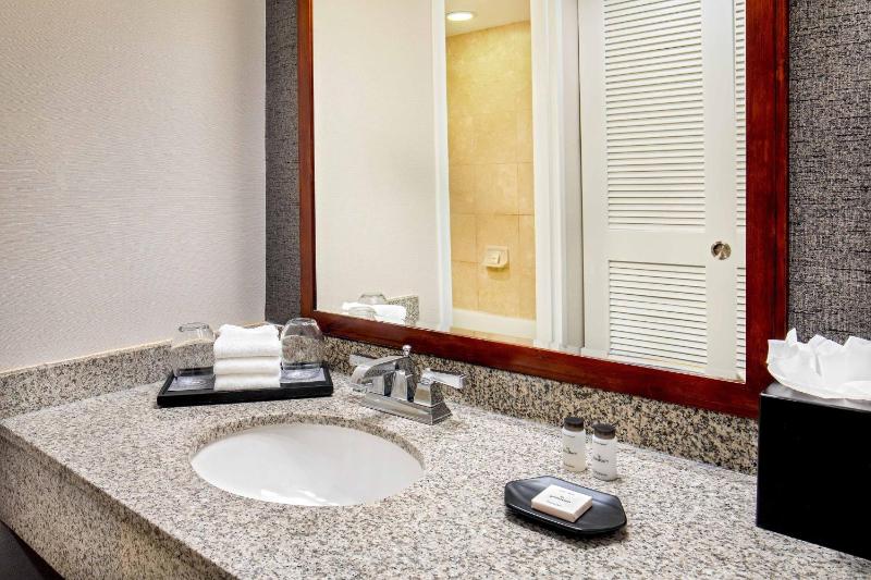 Guest room, 2 Double, Limited view image 4