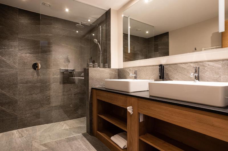 Superior Apartment image 1