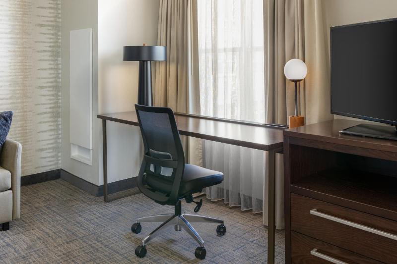 1 Bedroom Suite, King, Sofa bed, Corner room image 2