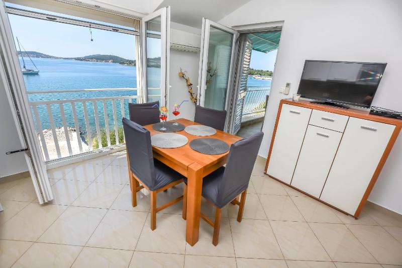 Apartments Silvana - image 21