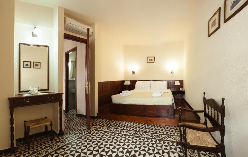 Suite Apartment with City View image 4