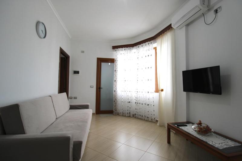 Garden Vila Ermali - image 10