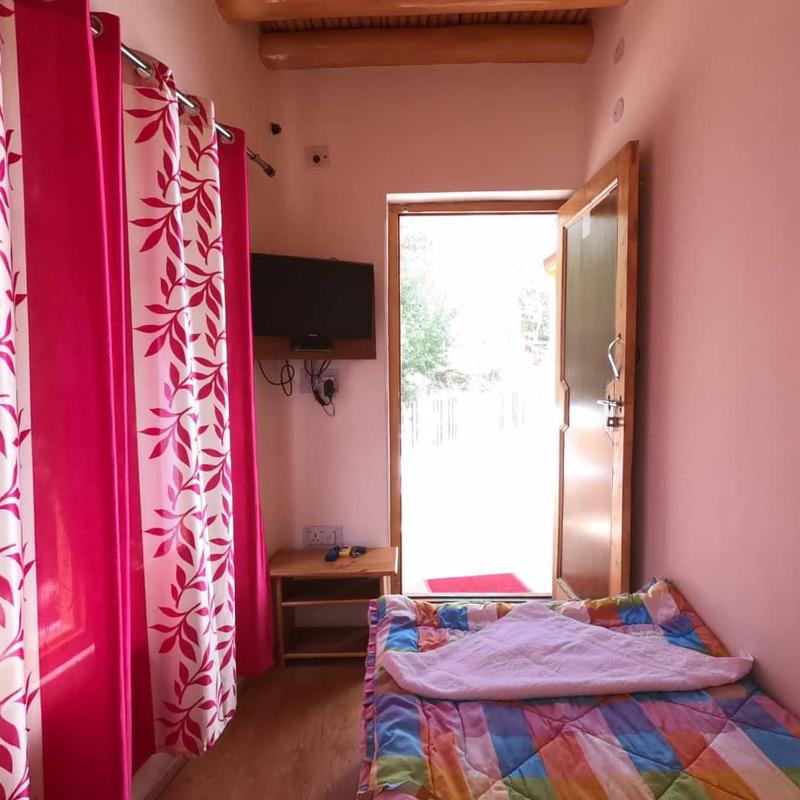 Lhachik Guest House - image 6