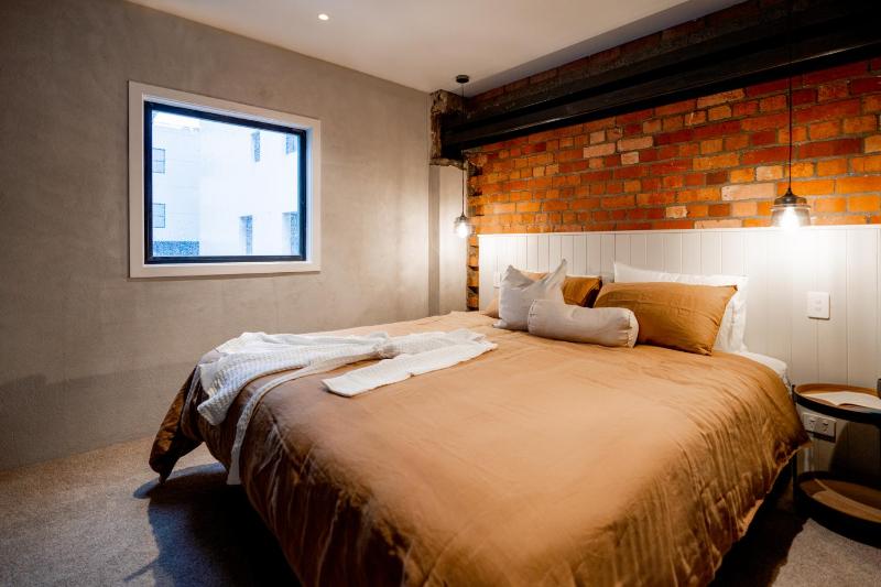 The Cobbler Hotel - image 44