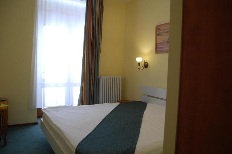 Double or Twin Room with Balcony image 1