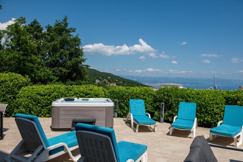 Villa Sveti Petar - with heated pool and outdoor jacuzzi - image 44
