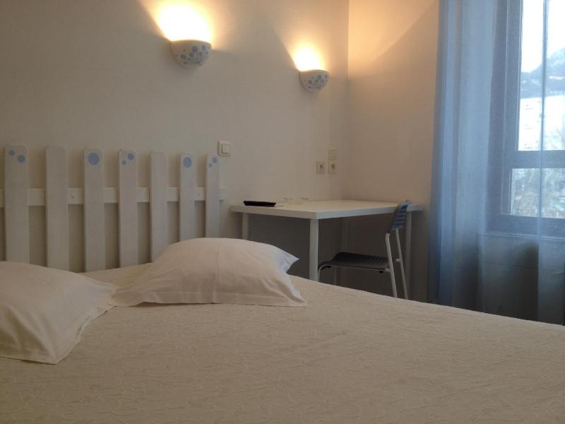 Au Nouvel Hôtel - image 7